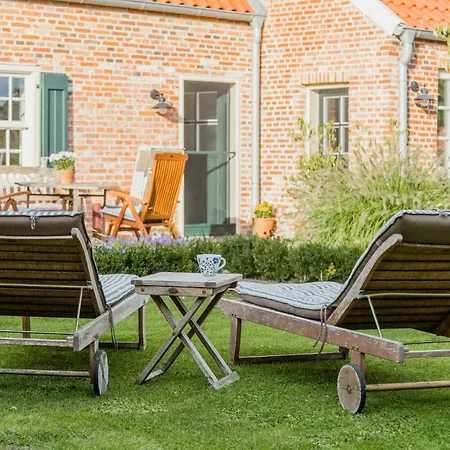 Experience East Frisia At The Gulfhof Semesterbostad *